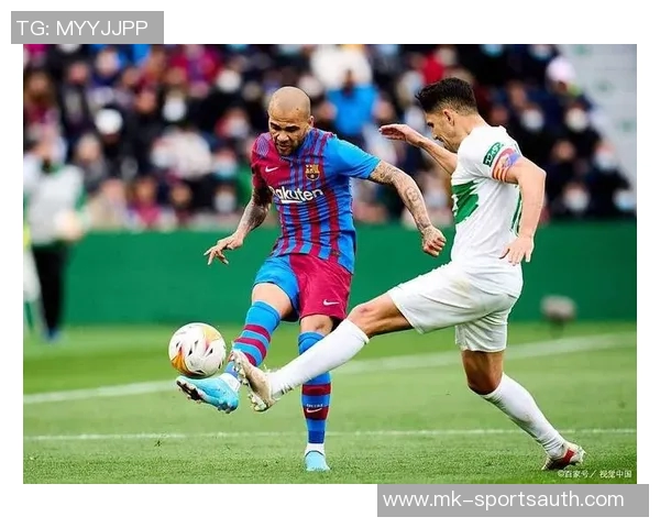 那不勒斯在友谊赛中绝杀曼联全场沸腾精彩瞬间回顾