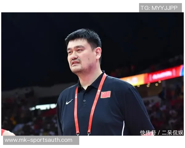 姚明跨界演绎传统艺术魅力成为当代戏曲家的传奇之路