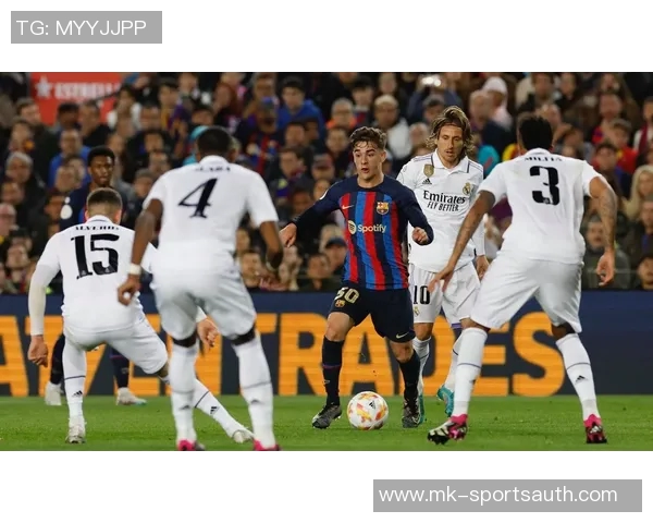 国王杯精彩对决那不勒斯凭借帽子戏法击败莱比锡晋级