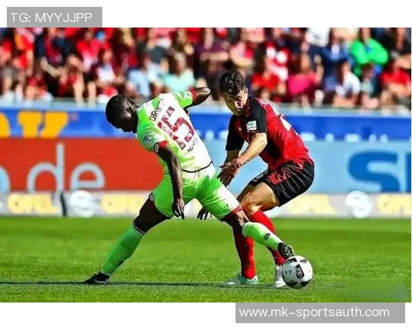 国王杯精彩对决里昂3-0击败国米点球大战瞬间点燃全场激情