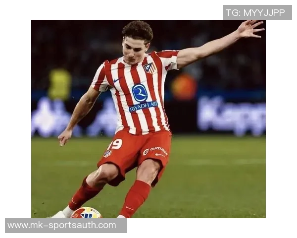 世界杯波尔图逆转马竞红牌争议引发全场热议十大精彩进球回顾