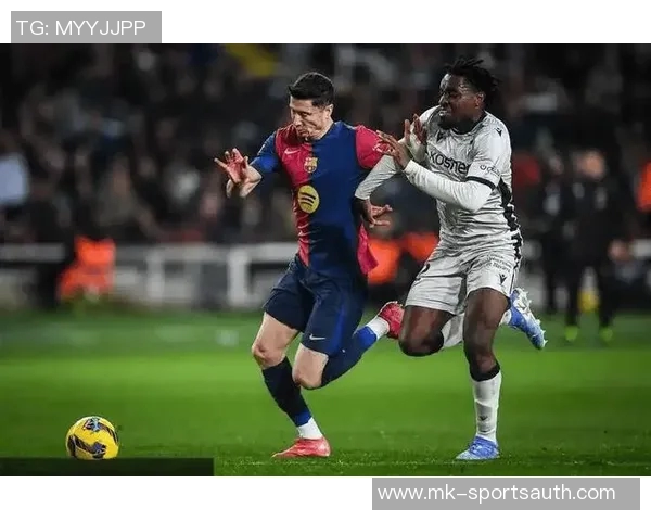 德甲精彩对决马竞大胜巴萨神扑瞬间引发转会热议 德甲精彩对决马竞大胜巴萨神扑瞬间引发转会热议