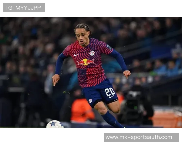 中超激战利物浦与莱比锡平局红牌事件引发全场热议与争议